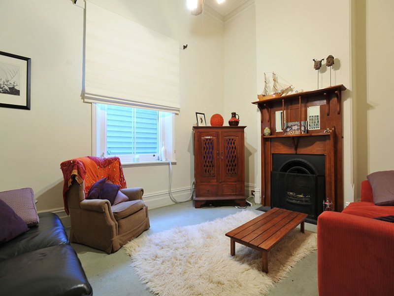 Gallery: 9 Hobbs Street