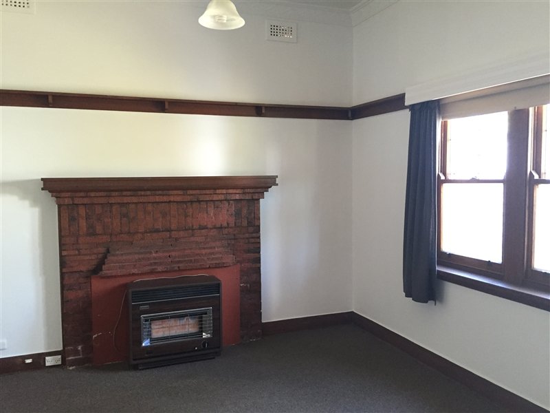 9 Hodgkinson Street KENNINGTON 3