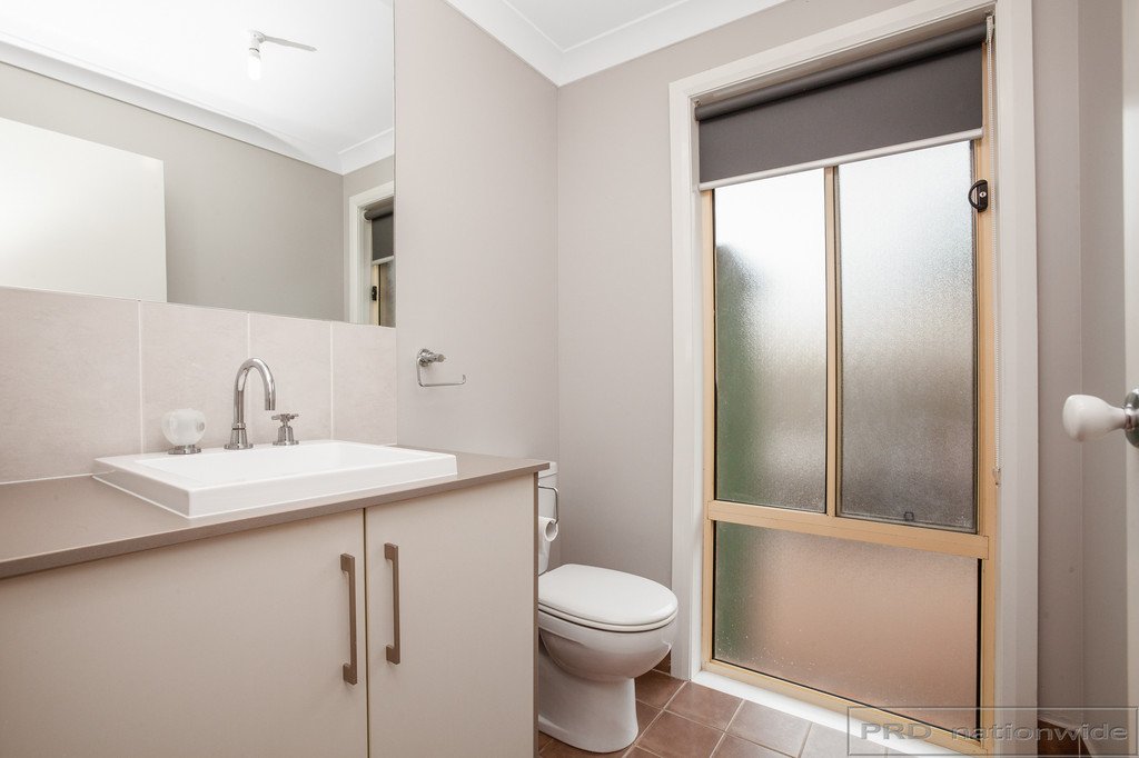 9 Honeyeater Place THORNTON 22