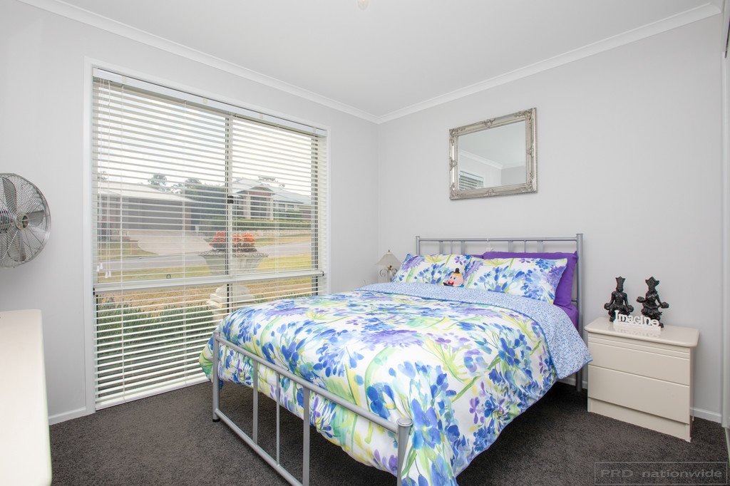9 Honeysuckle Drive ABERGLASSLYN 14