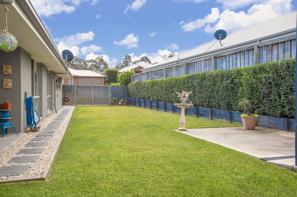9 Honeysuckle Drive ABERGLASSLYN 20