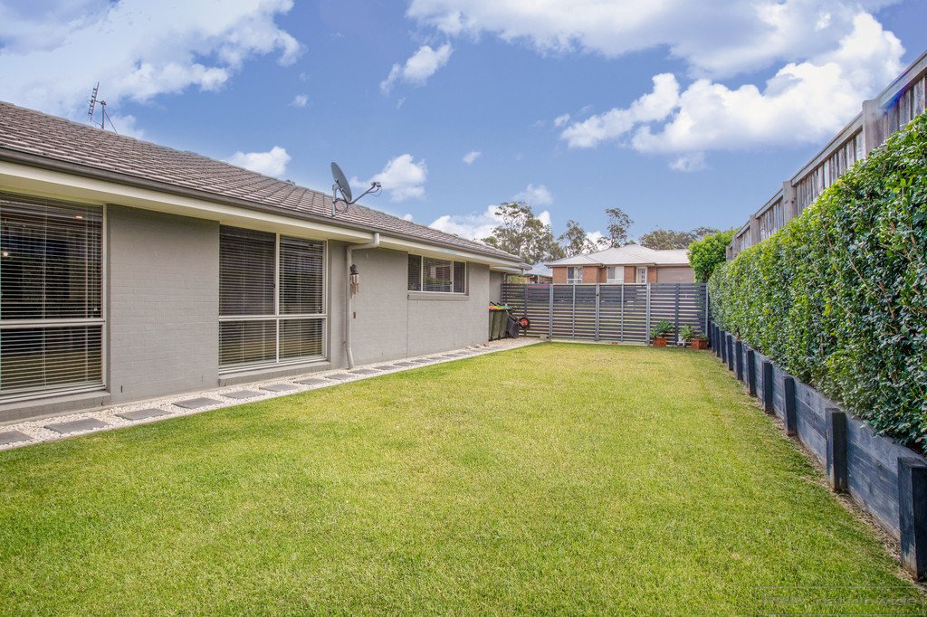 9 Honeysuckle Drive ABERGLASSLYN 21