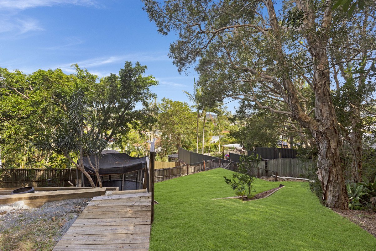 9 Hovea Court Elanora 6