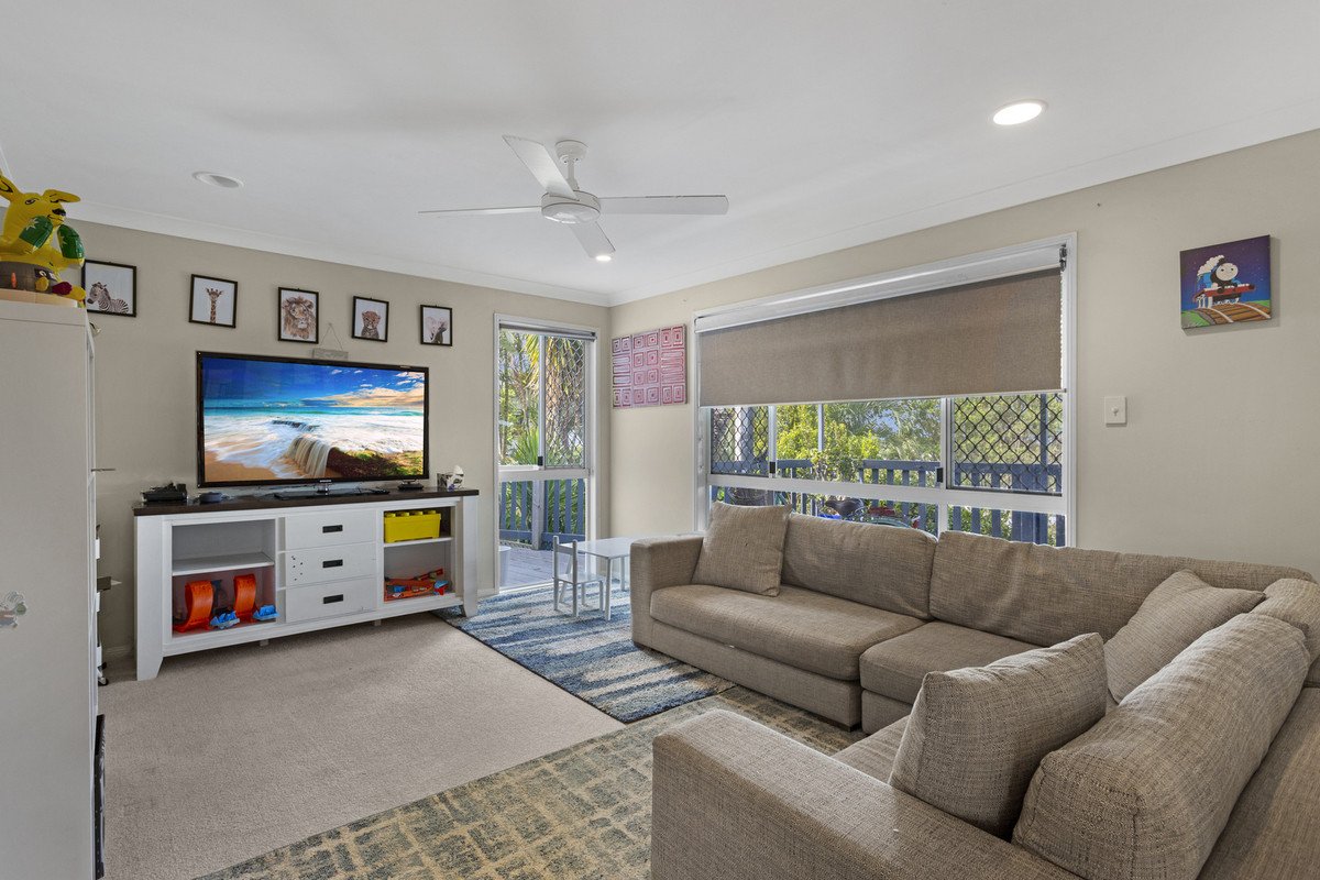 9 Hovea Court Elanora 14