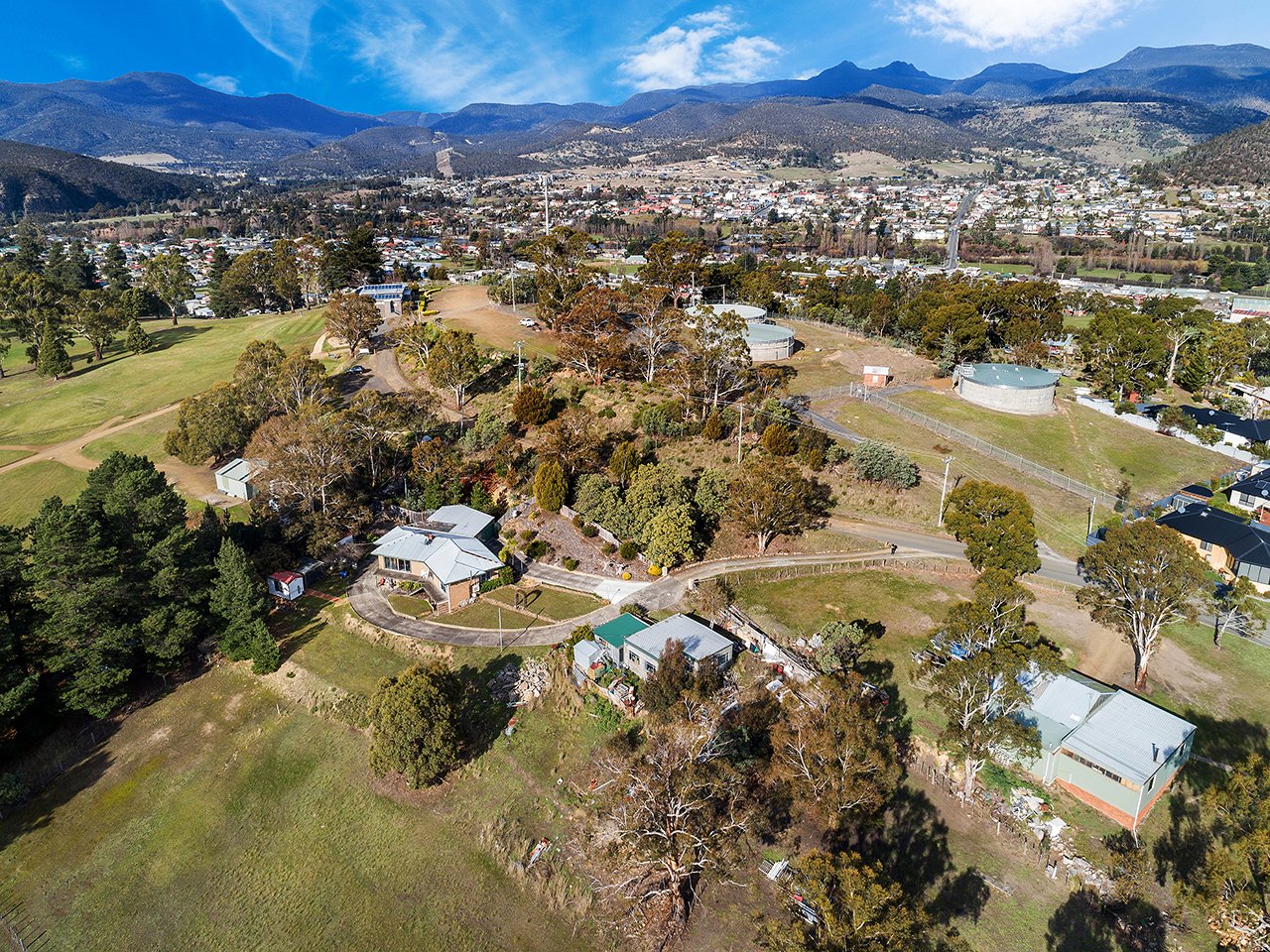 9 Howell Drive NEW NORFOLK 27