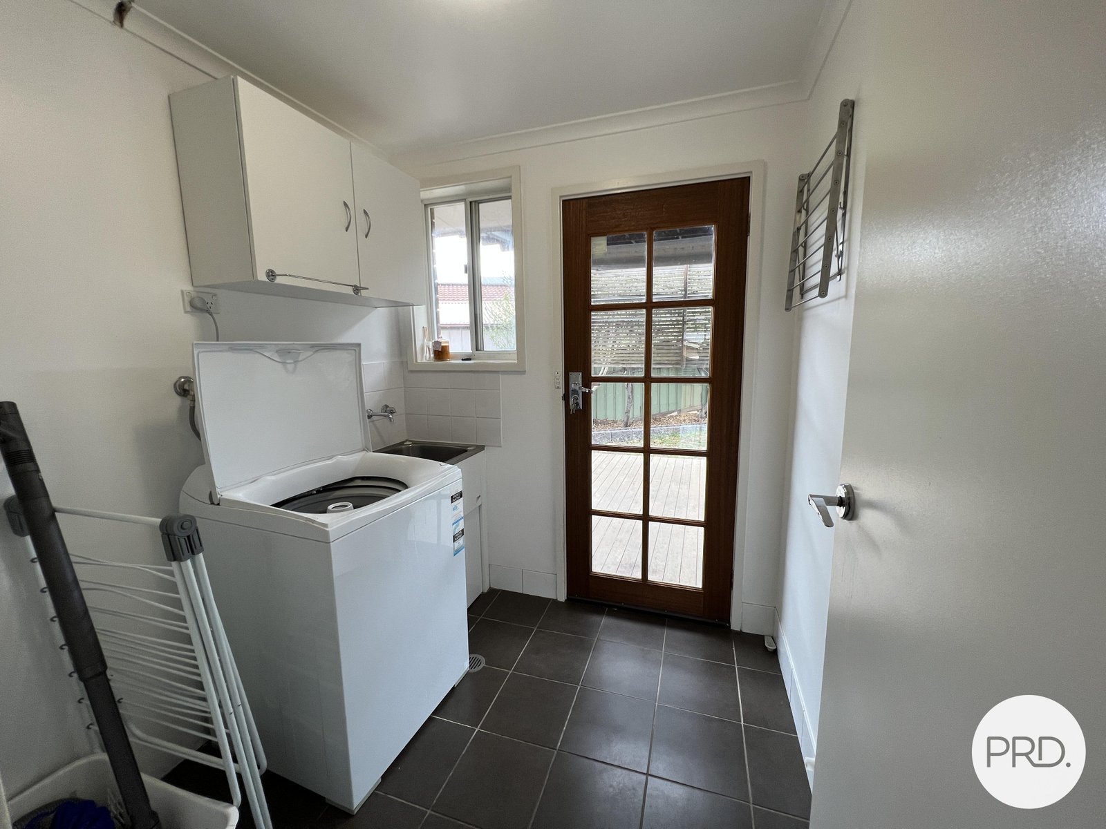 9 Hunt Place CRESTWOOD 13