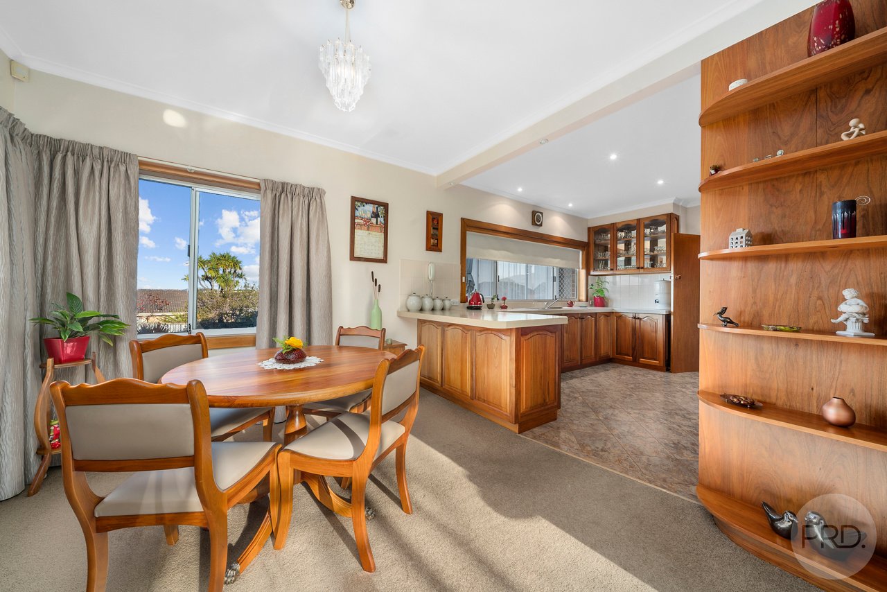 9 Huntley Street MONTROSE 7
