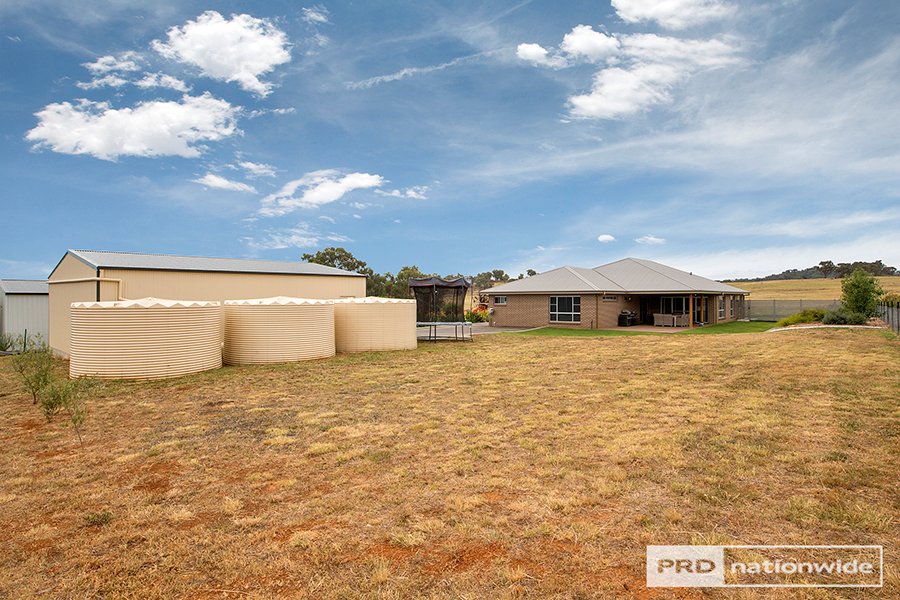 9 Jarrah Road TAMWORTH 4