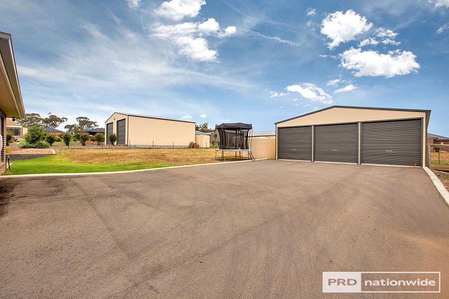 9 Jarrah Road TAMWORTH 5