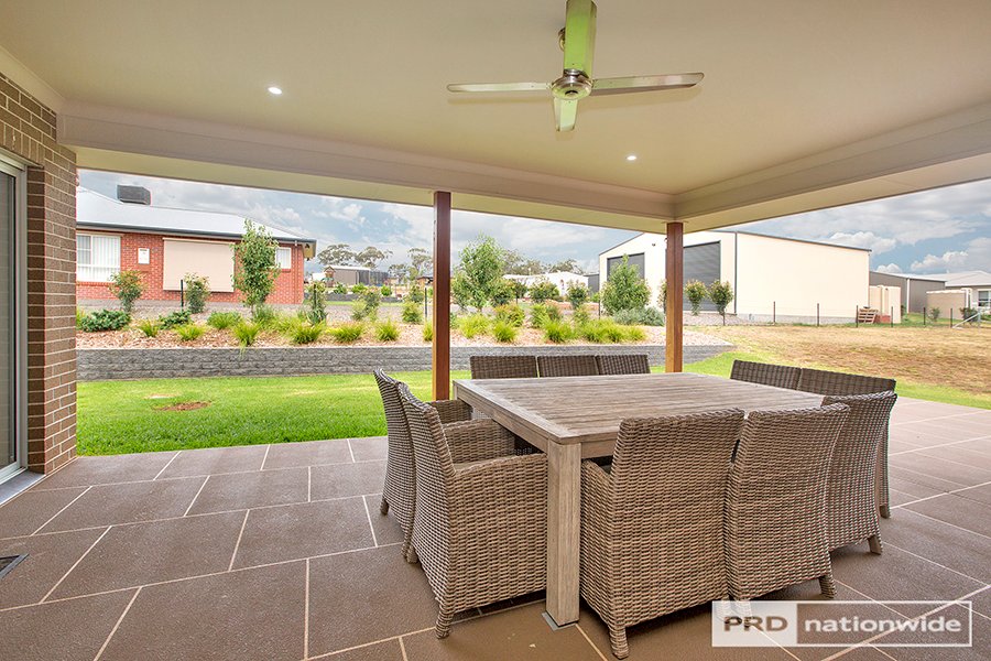 9 Jarrah Road TAMWORTH 6