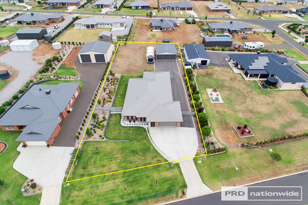 9 Jarrah Road TAMWORTH 21