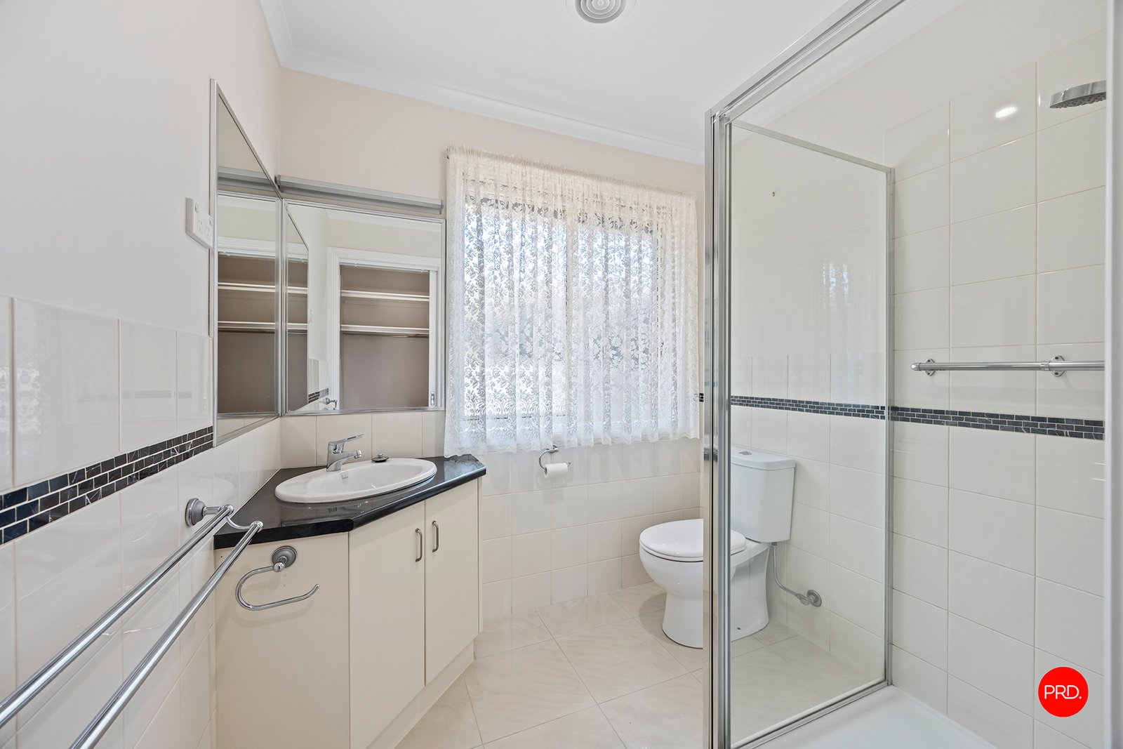 9 Jerribong Way KANGAROO FLAT 10