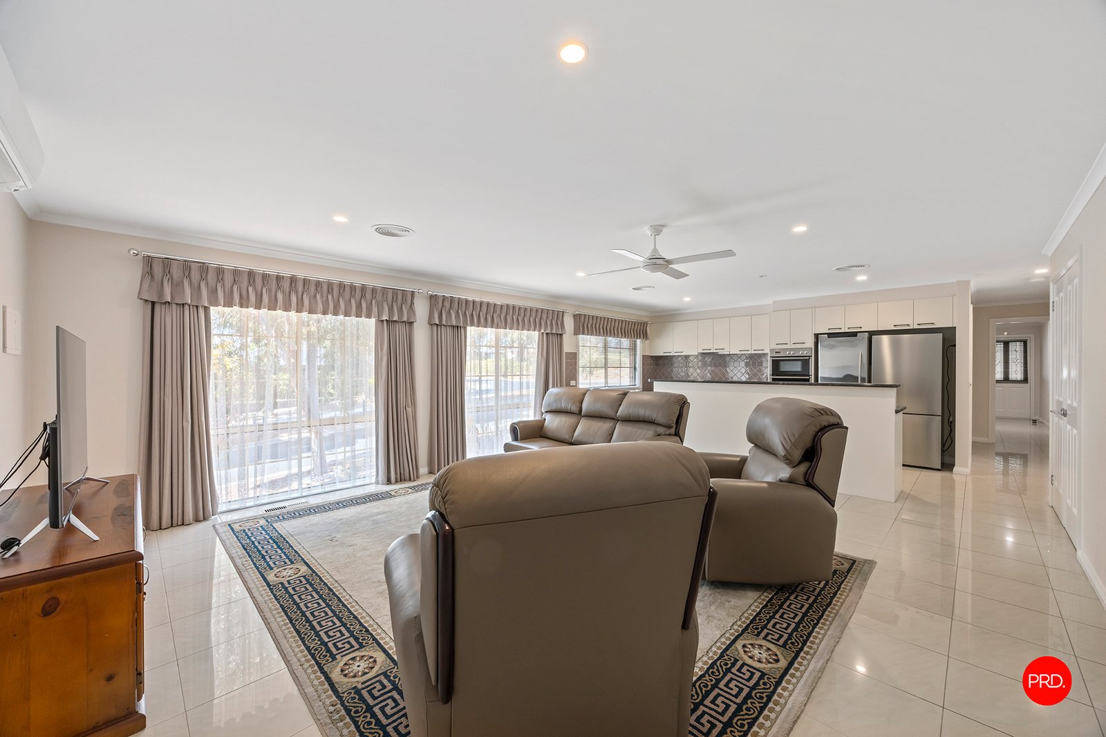 9 Jerribong Way KANGAROO FLAT 2