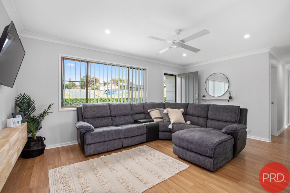 9 John Arthur Avenue THORNTON 2