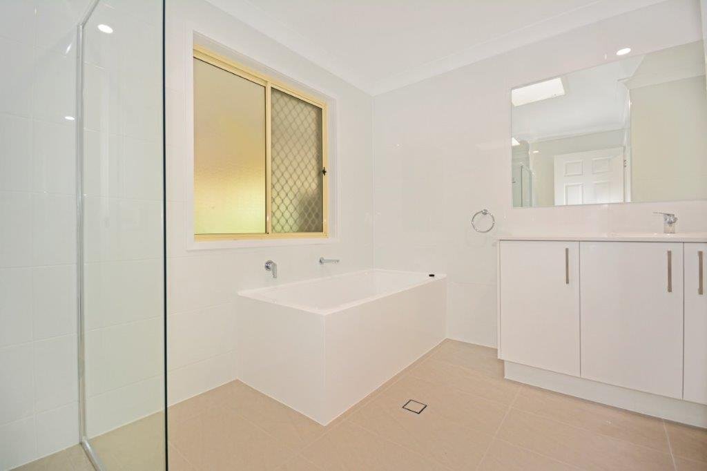 9 John Robb Way CUDGEN 10