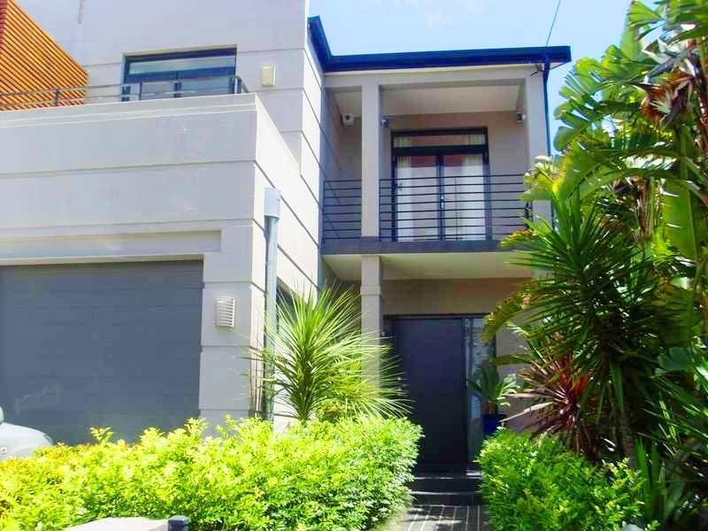 9 John Street KOGARAH BAY 1