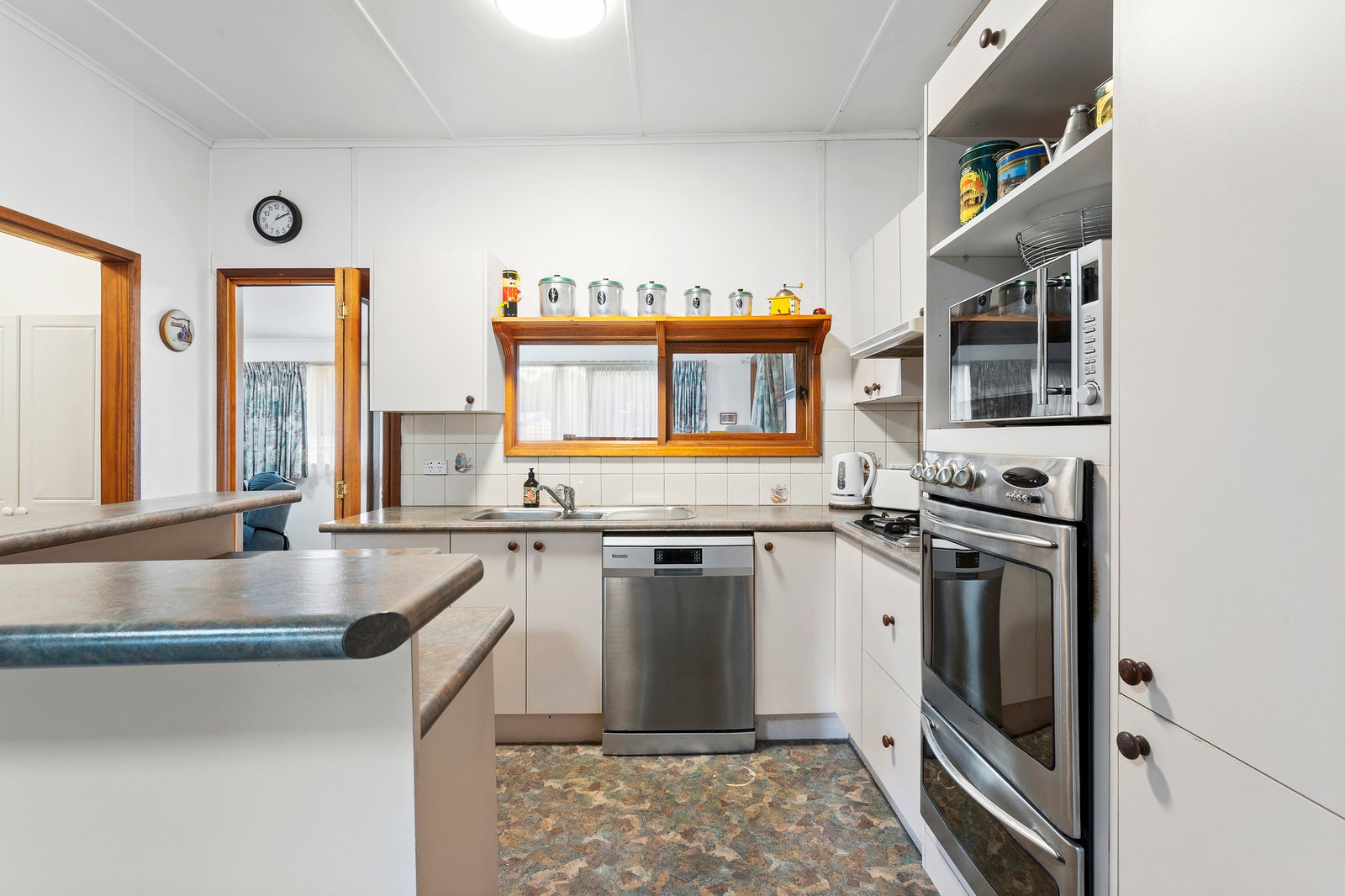 Gallery: 9 Johnson Street