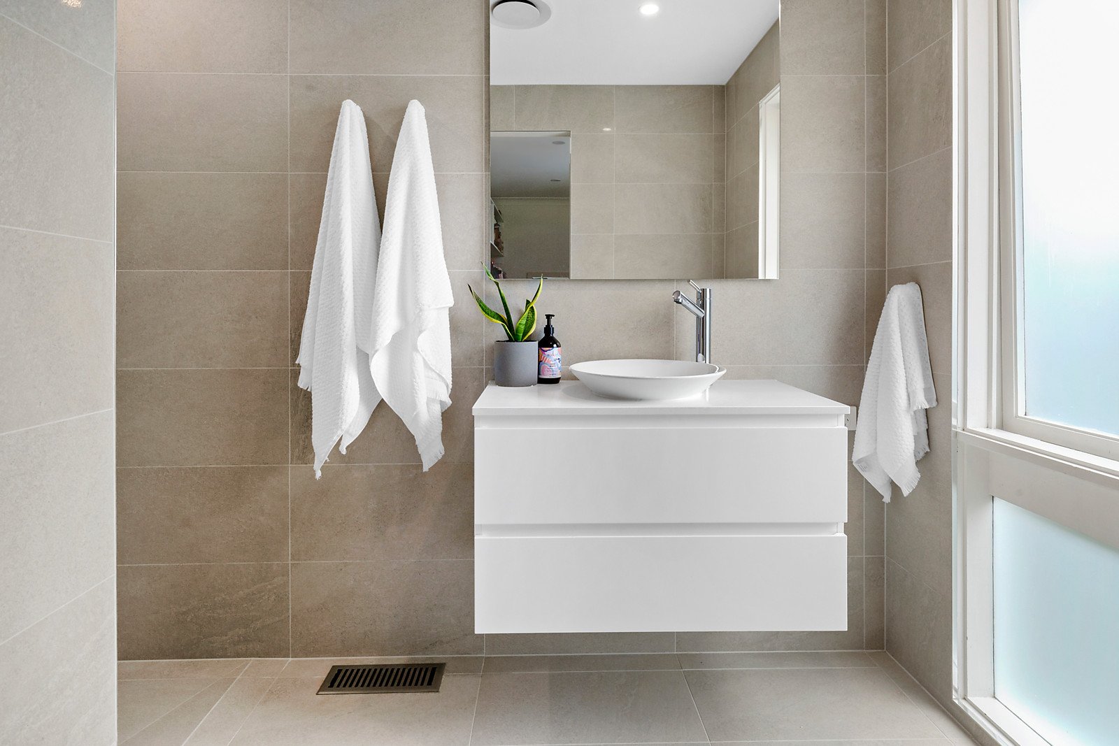 9 Kardella Lane, Mount Eliza, VIC