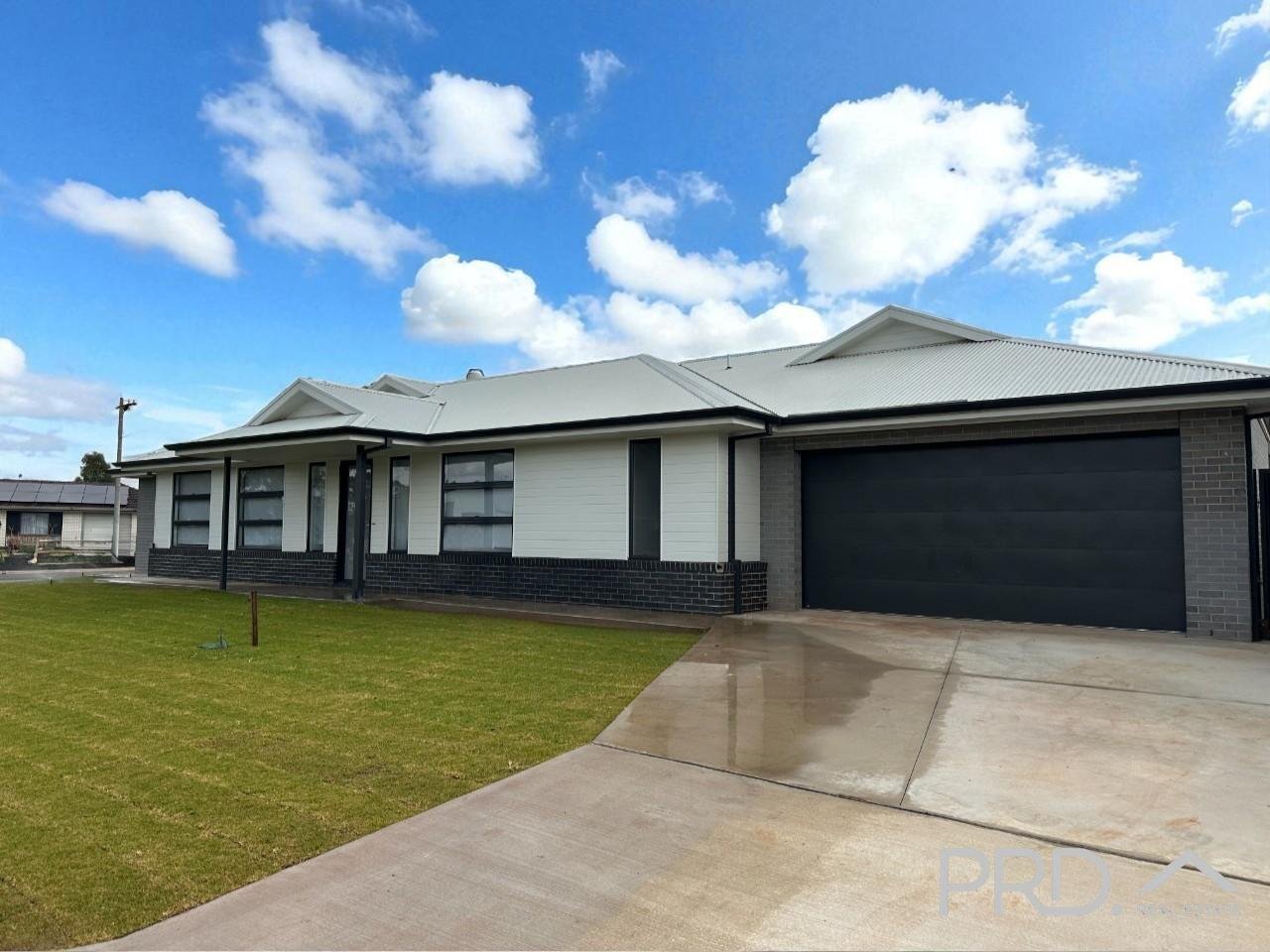 9 Karingal Court IRYMPLE 2