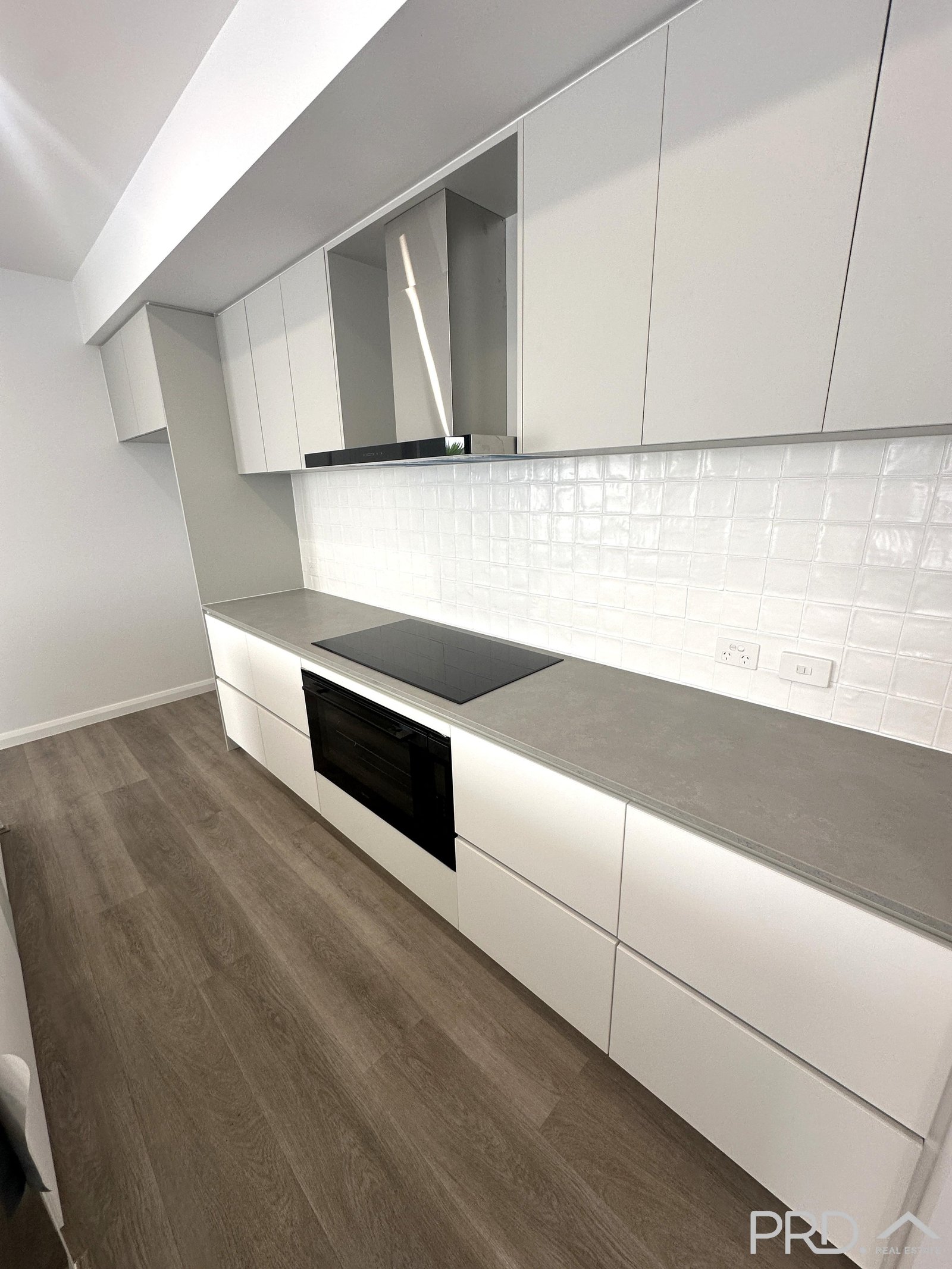 9 Karingal Court IRYMPLE 3