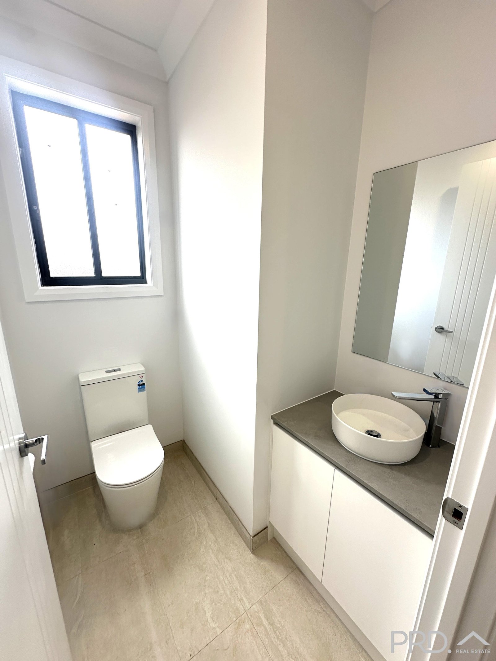 9 Karingal Court IRYMPLE 14