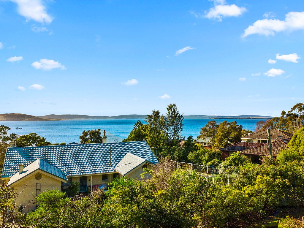 9 Karingal Court TAROONA 3
