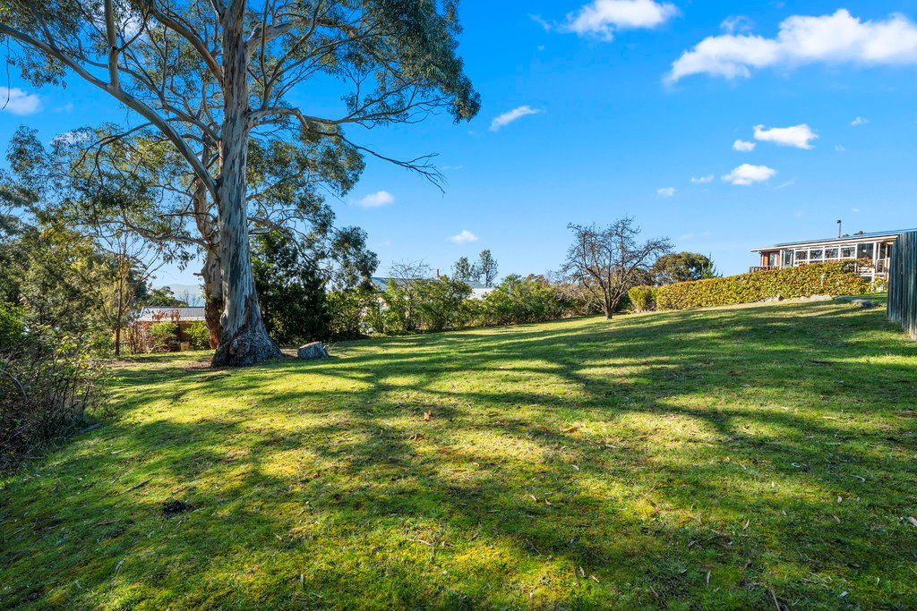 9 Karingal Court TAROONA 5