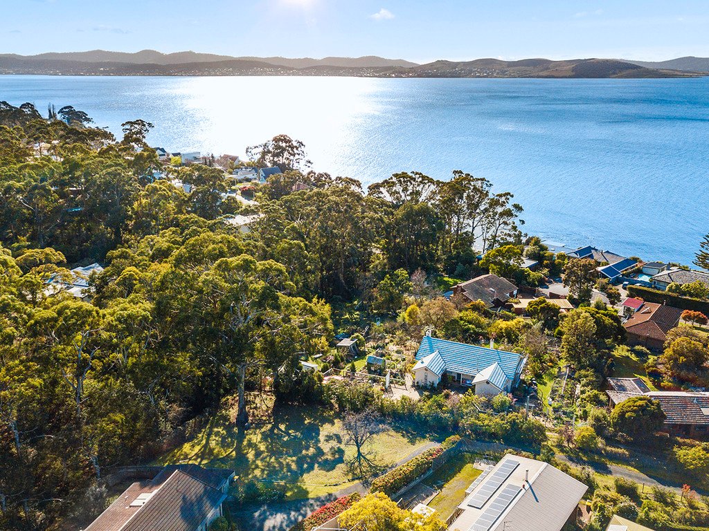9 Karingal Court TAROONA 11