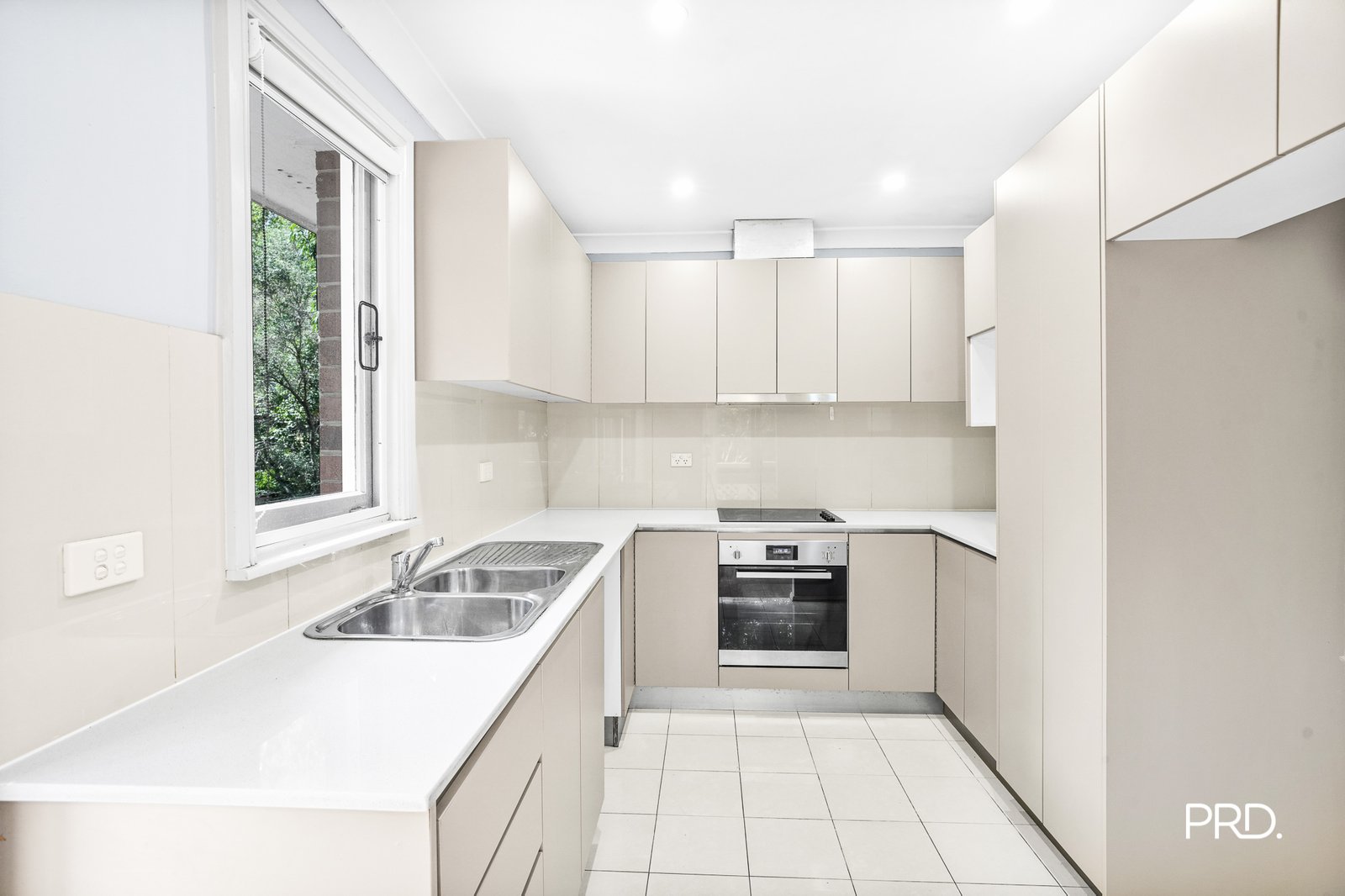 9 Karuah Rd  Penrith 4