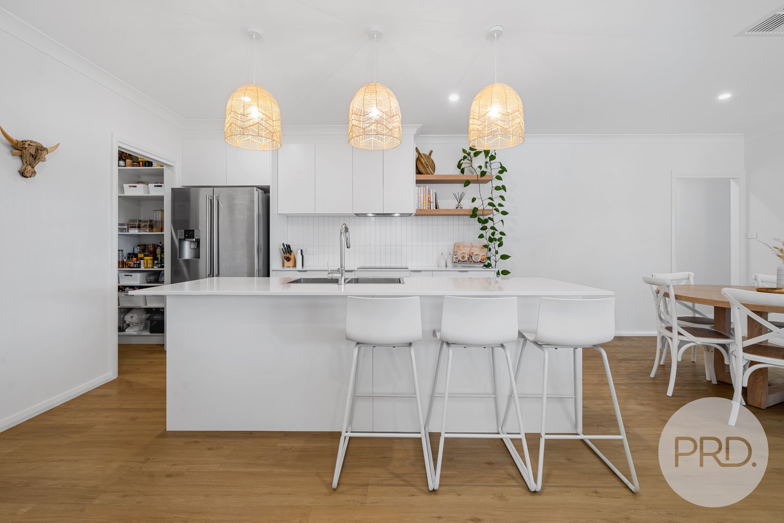 9 Katarah Street GOBBAGOMBALIN 2