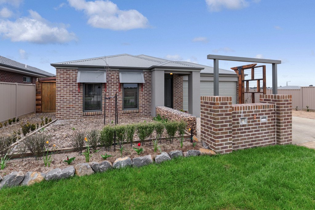 9 Kate Street DELACOMBE 1