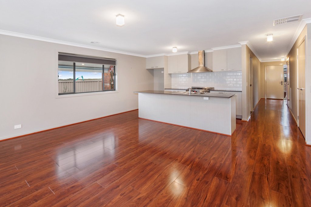 9 Kate Street DELACOMBE 5