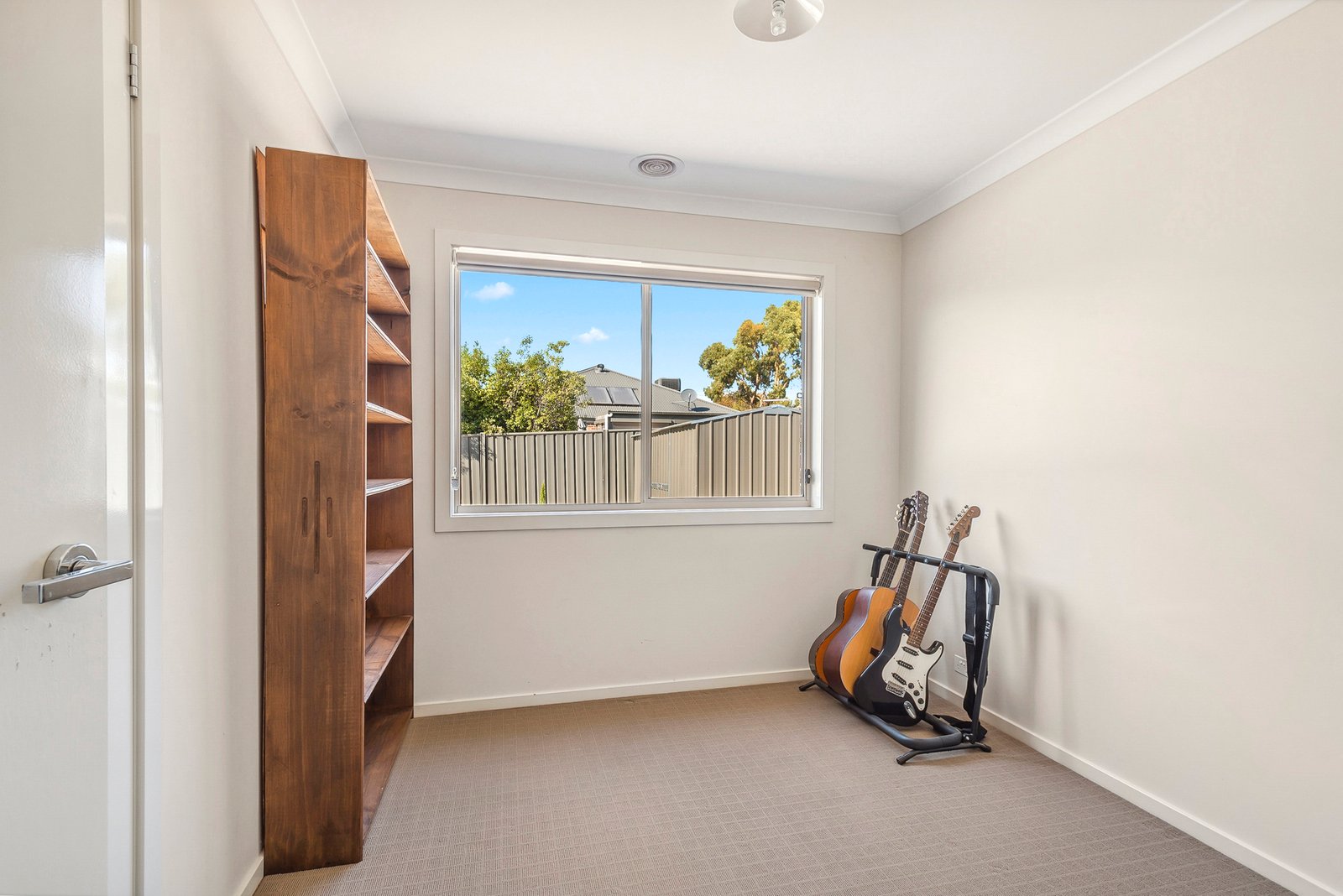 Real Estate and Property in 9 Kelly Close, Kyneton, VIC