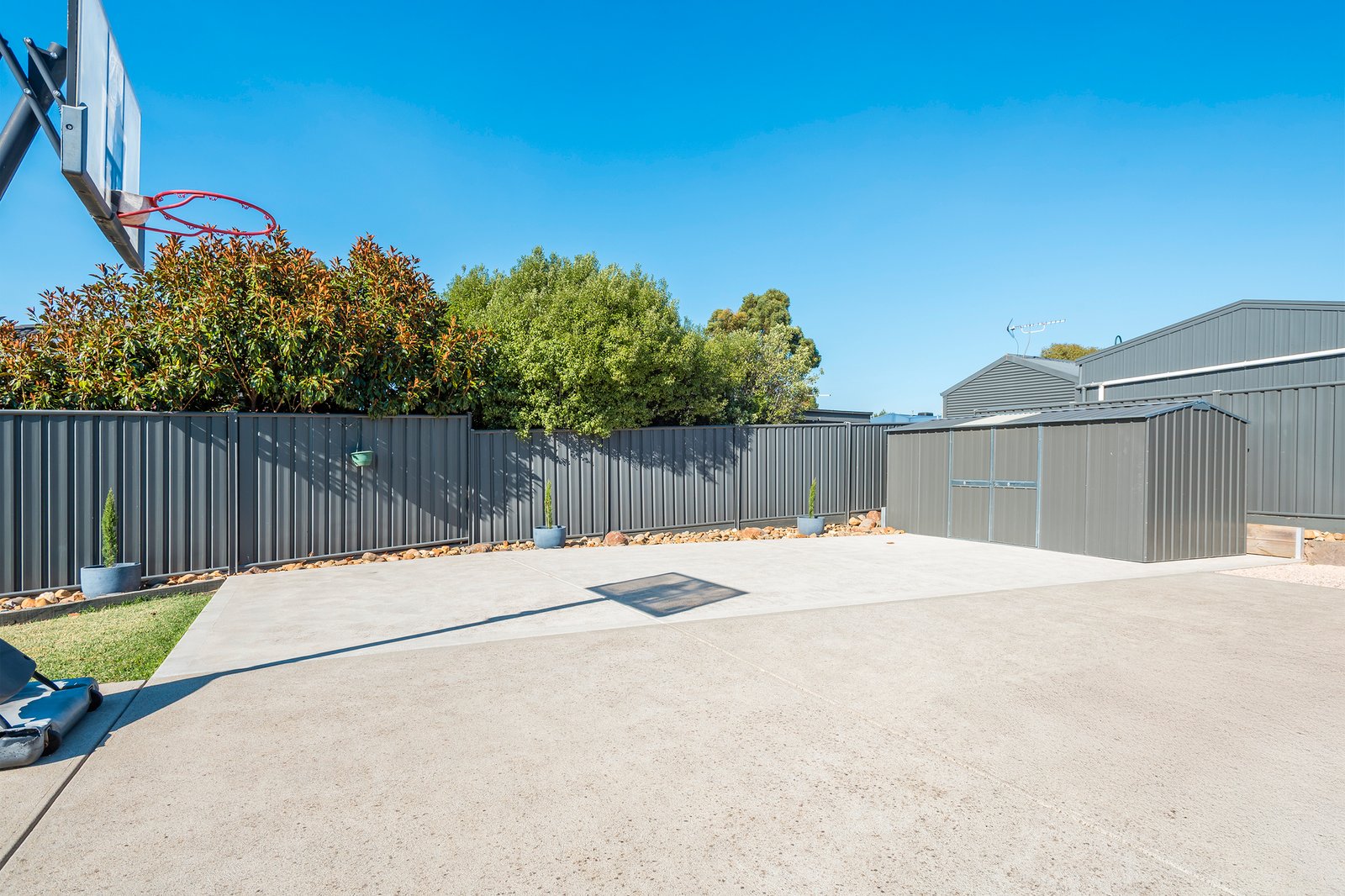 Real Estate and Property in 9 Kelly Close, Kyneton, VIC