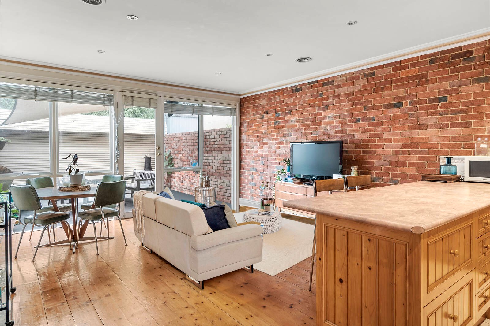 Real Estate and Property in 9 Kelso Street, Richmond, VIC