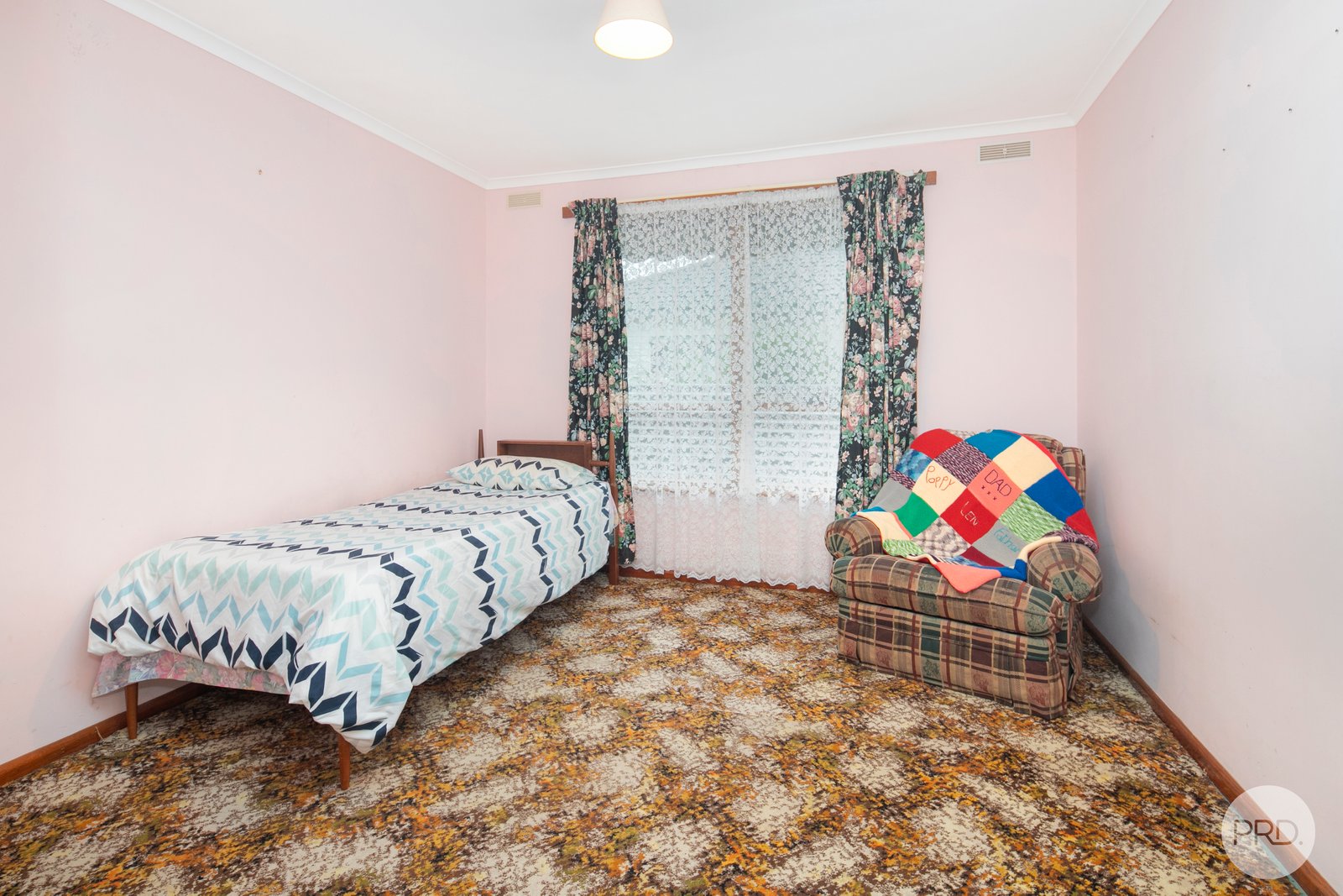 9 Kelvin Avenue SEBASTOPOL 10