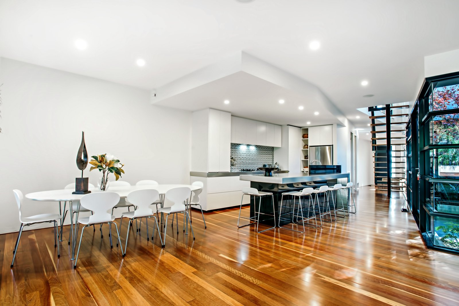 Gallery: 9 Kendall Street