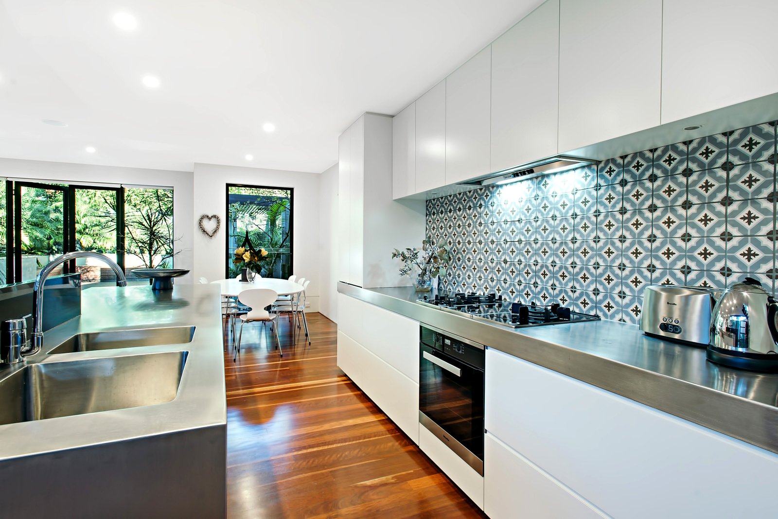 Gallery: 9 Kendall Street