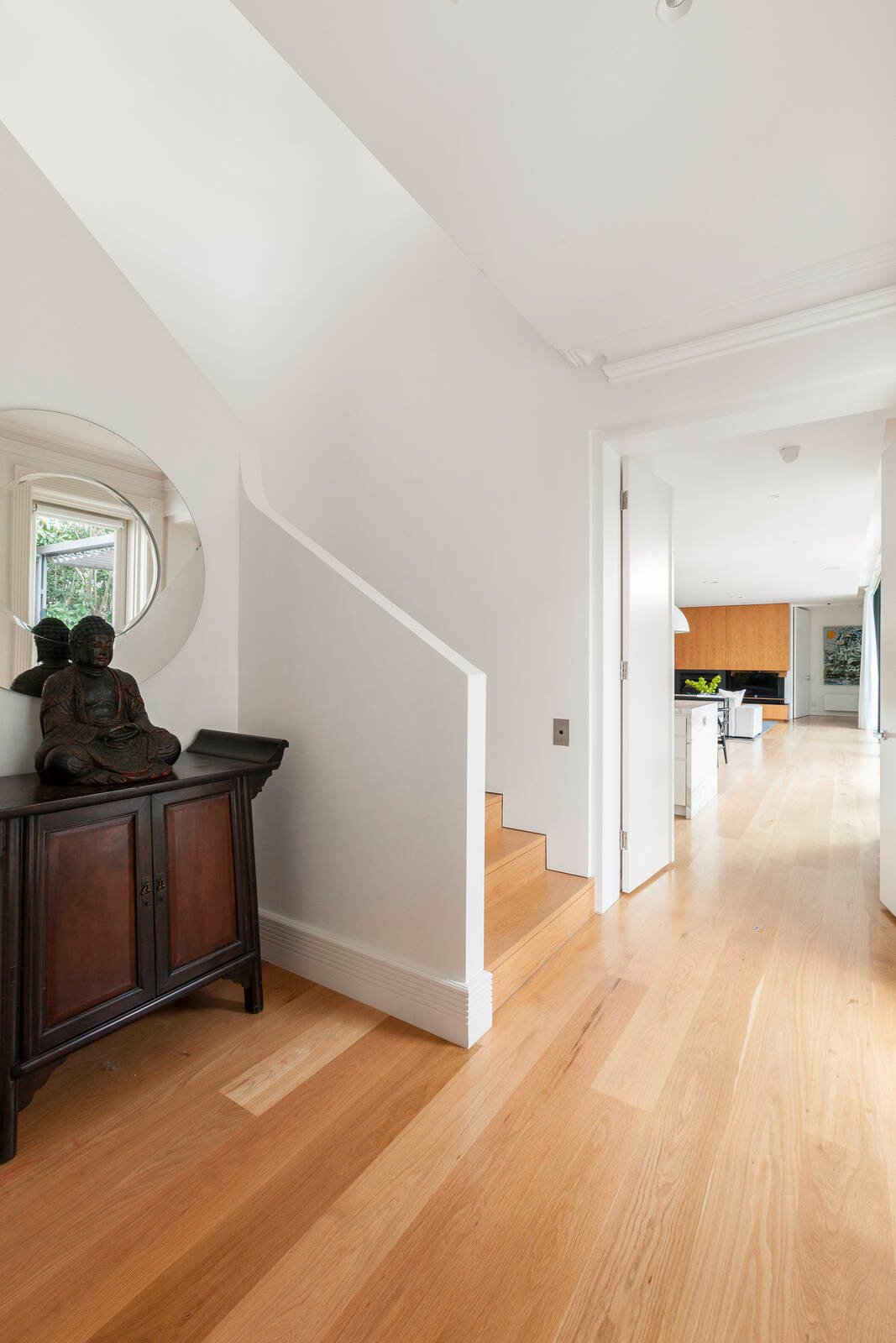 Real Estate and Property in 9 Kenley Court, Toorak, VIC