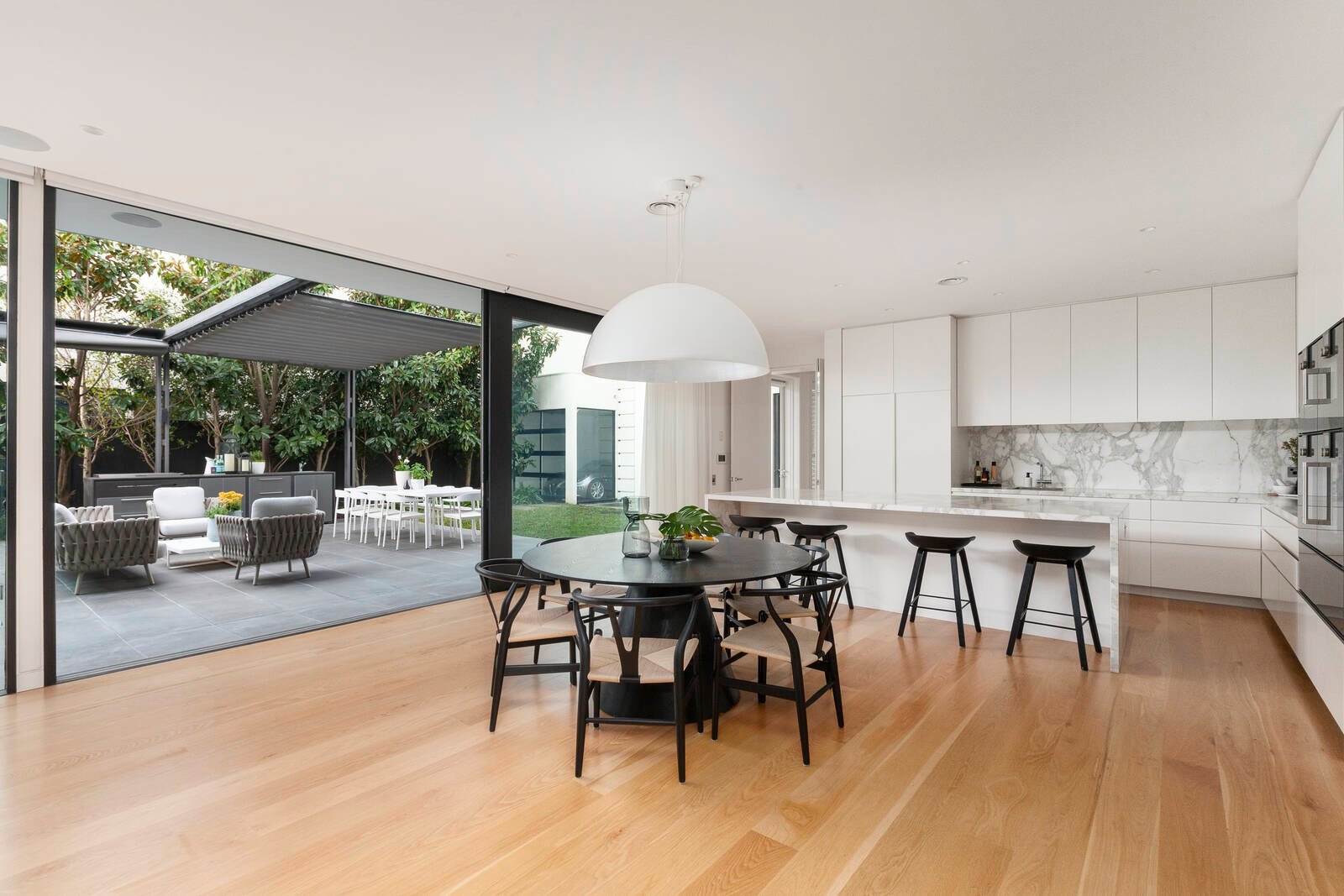 Real Estate and Property in 9 Kenley Court, Toorak, VIC