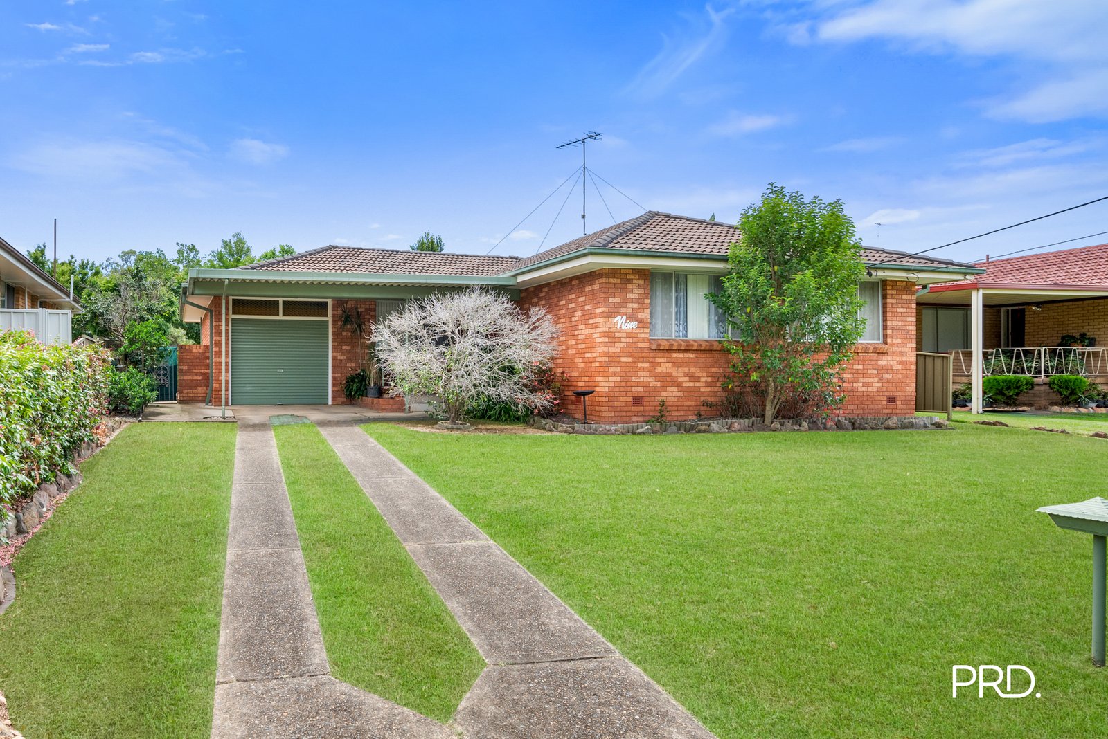 9 Kennedy Drive SOUTH PENRITH 1