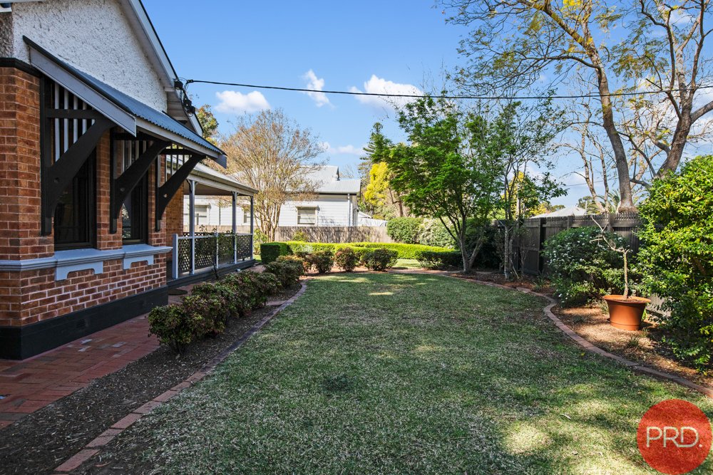 9 Kensington Road BOLWARRA 4