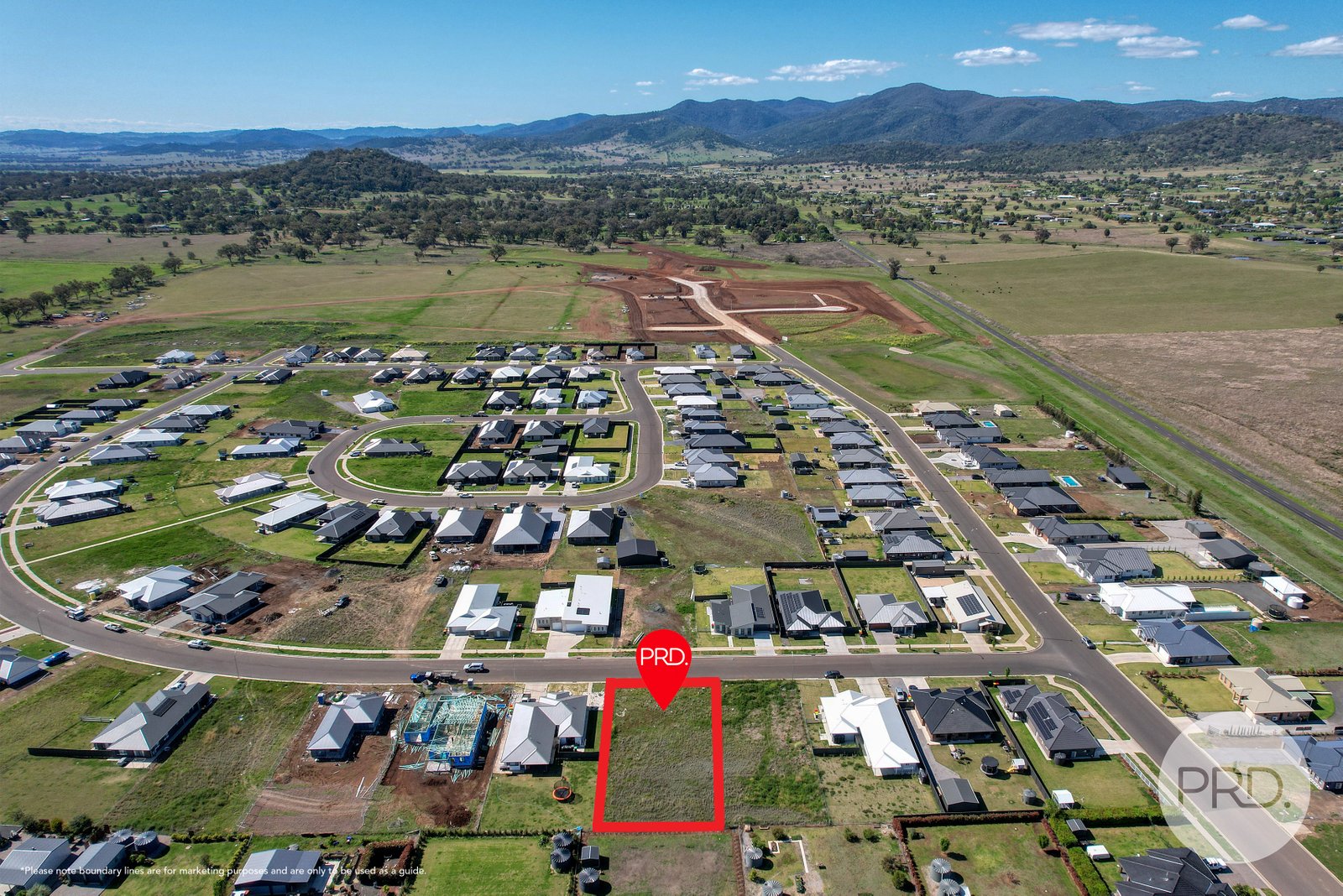 9 Kestral Street TAMWORTH 7