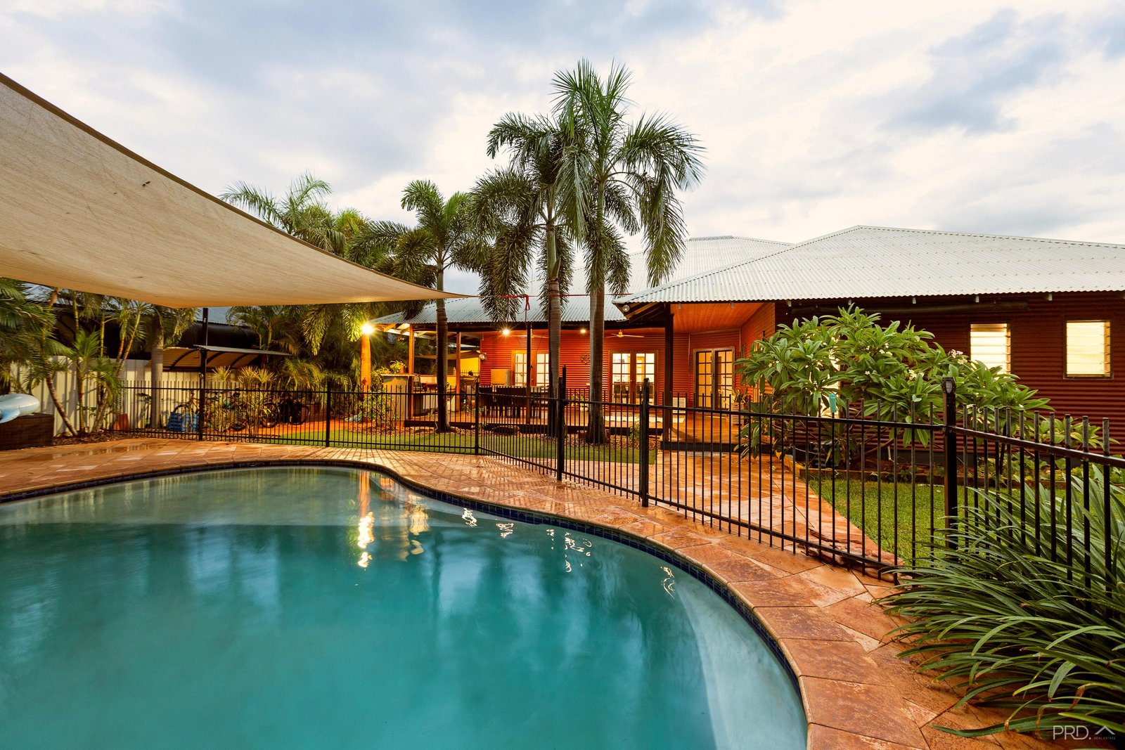 9 Kestrel Place DJUGUN 1