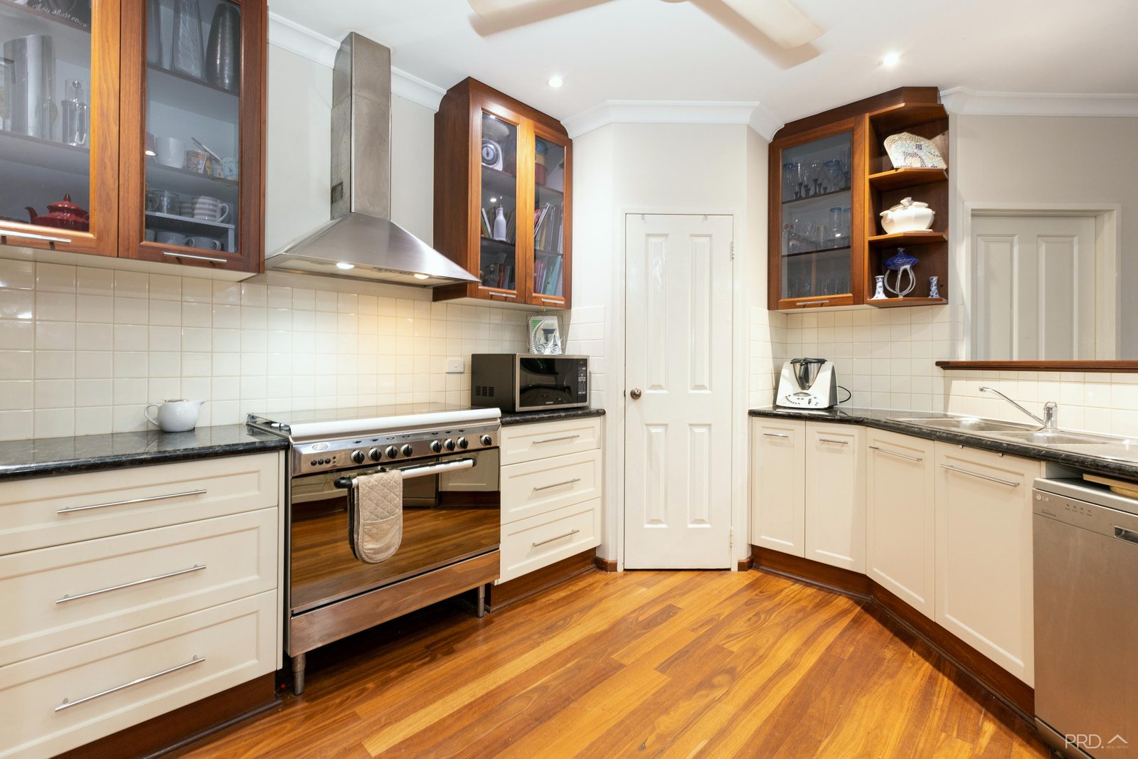 9 Kestrel Place DJUGUN 3