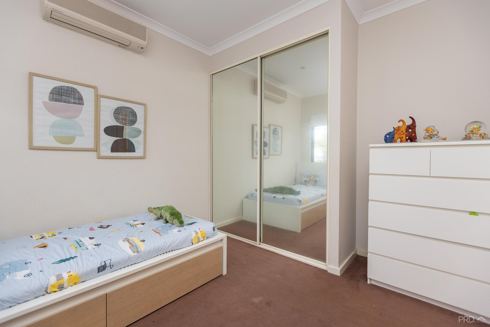 9 Kestrel Place DJUGUN 16