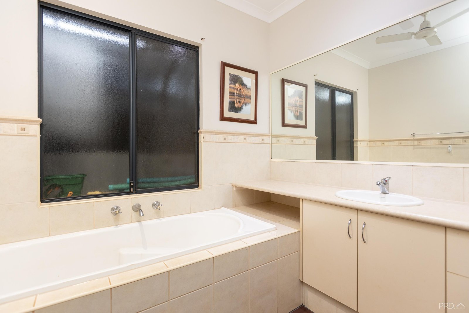 9 Kestrel Place DJUGUN 21