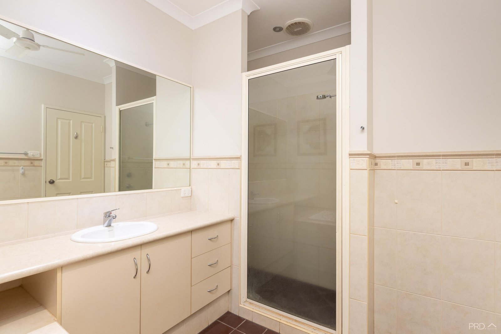 9 Kestrel Place DJUGUN 22