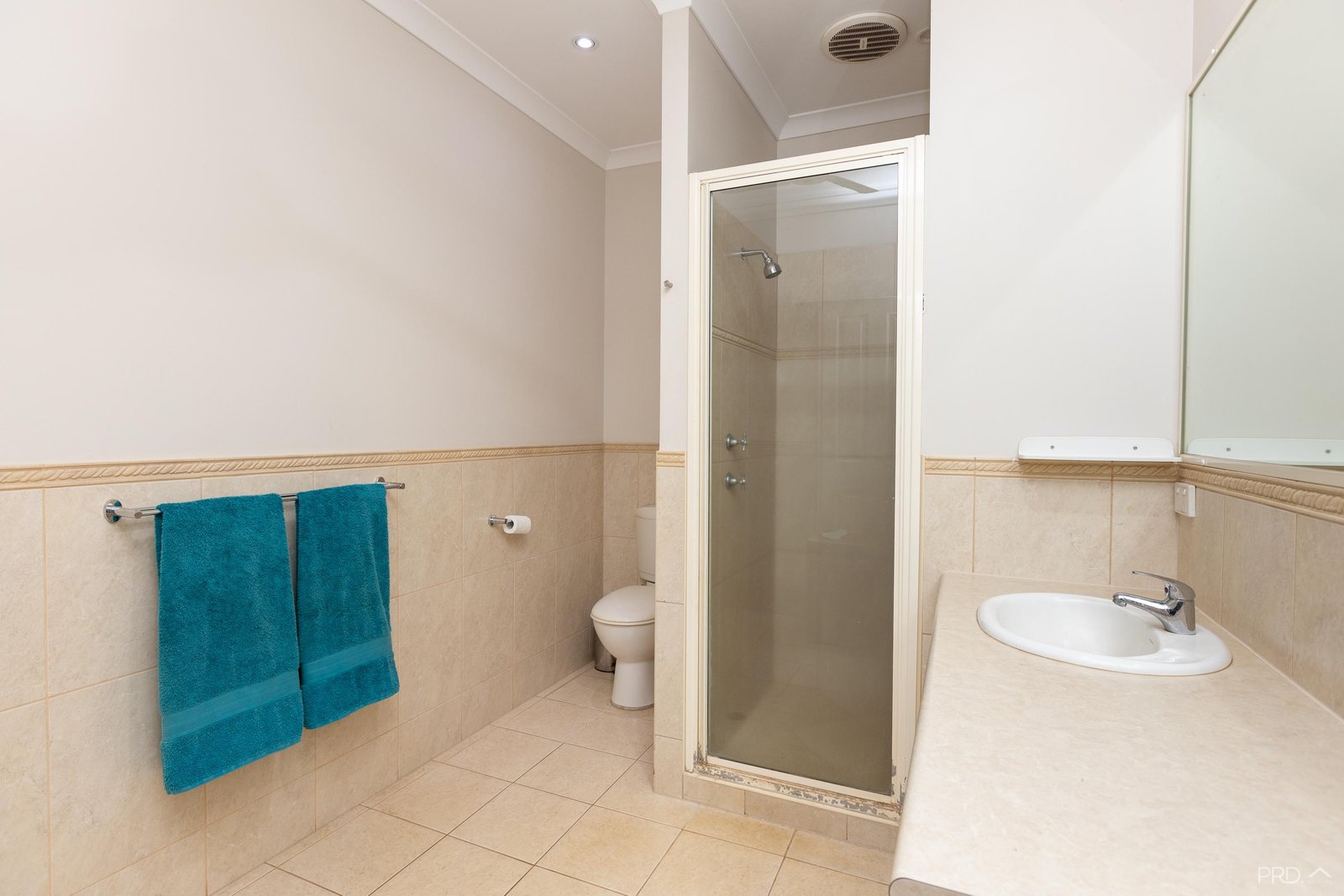 9 Kestrel Place DJUGUN 30