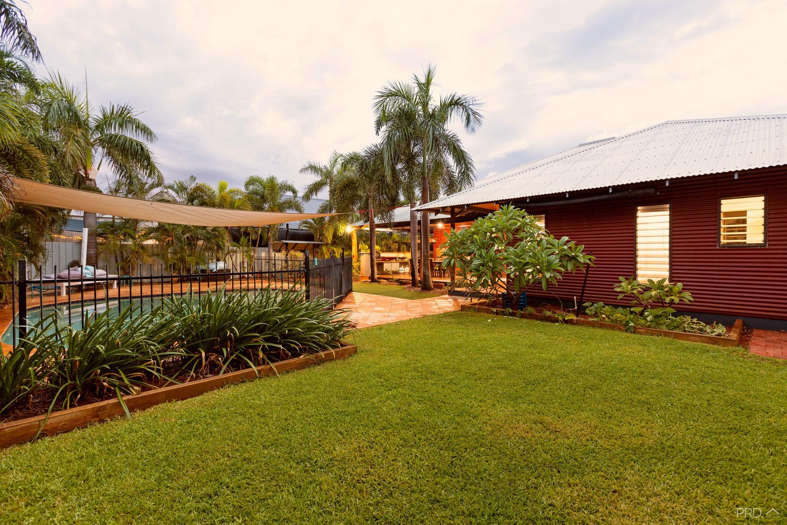 9 Kestrel Place DJUGUN 31